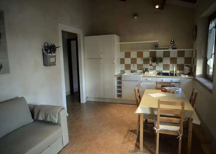 مزرعة للإقامة Podere Calledro نارني