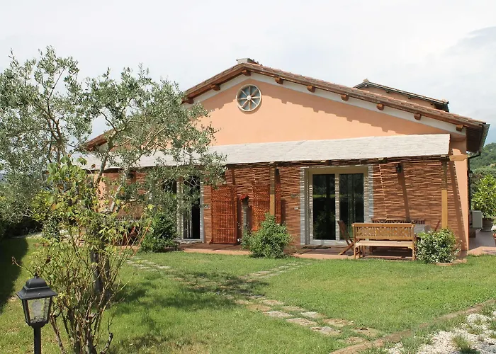 مزرعة للإقامة Podere Calledro *